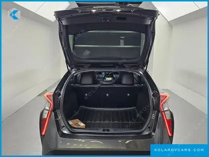 TOYOTA PRIUS 1.8 E