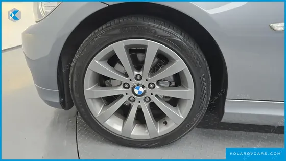 BMW 3 SERIES 320I SEDAN CP