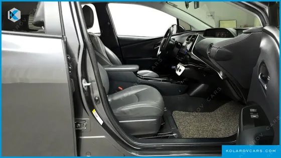 TOYOTA PRIUS 1.8 E