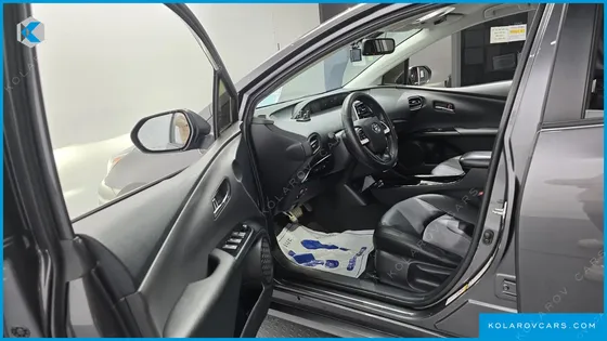 TOYOTA PRIUS 1.8 E