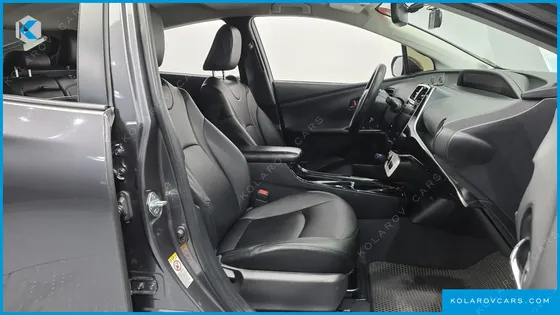 TOYOTA PRIUS 1.8 E