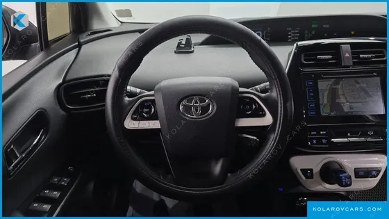 TOYOTA PRIUS 1.8 E