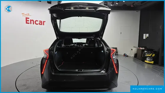 TOYOTA PRIUS 1.8 E