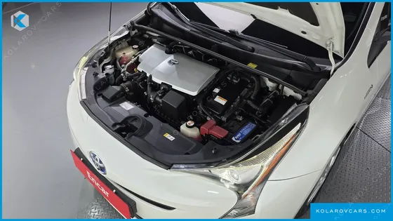 TOYOTA PRIUS 1.8 E
