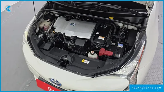 TOYOTA PRIUS 1.8 E
