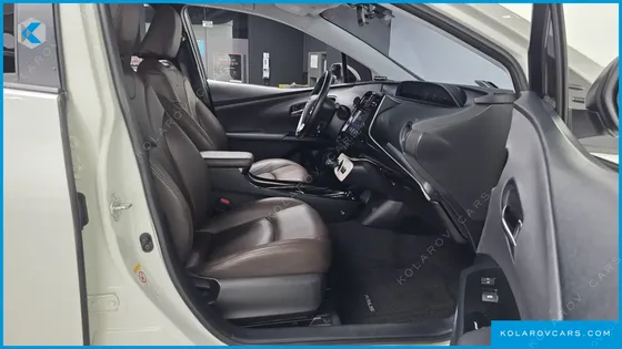TOYOTA PRIUS 1.8 E