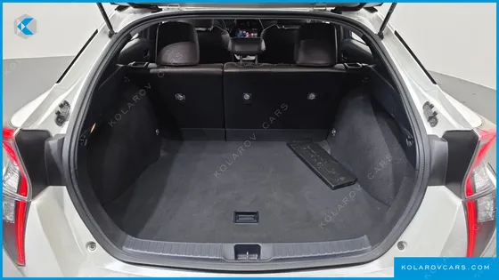 TOYOTA PRIUS 1.8 E
