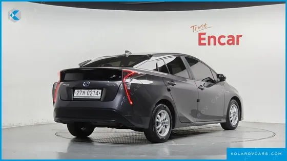 TOYOTA PRIUS 1.8 E