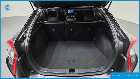 TOYOTA PRIUS 1.8 E