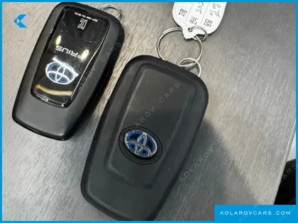 TOYOTA PRIUS 1.8