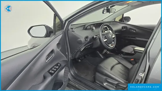 TOYOTA PRIUS 1.8 E