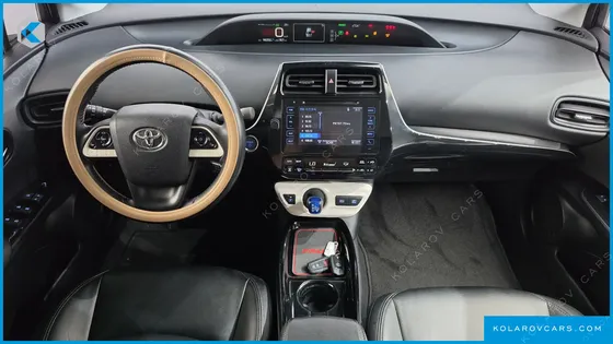 TOYOTA PRIUS 1.8 E