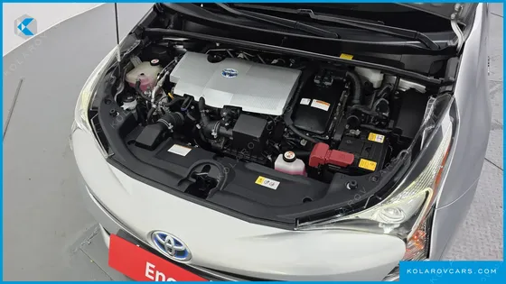 TOYOTA PRIUS 1.8 E