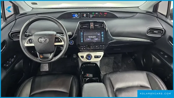 TOYOTA PRIUS 1.8 E