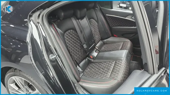 GENESIS G70 GASOLINE 2.5T 4WD