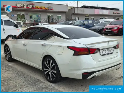NISSAN ALTIMA 2.0 TURBO