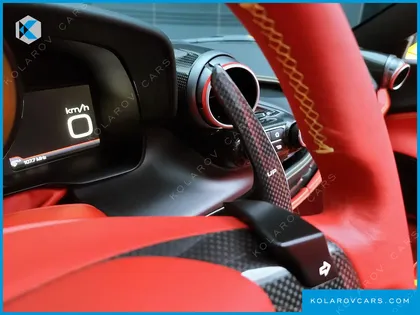 FERRARI F8 3.9 V8