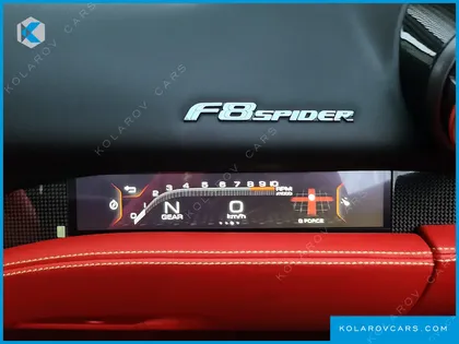 FERRARI F8 3.9 V8