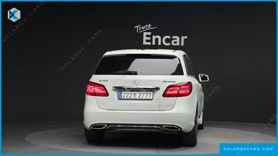 MERCEDES B-CLASS B220