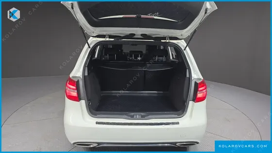 MERCEDES B-CLASS B220