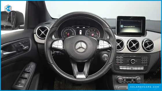MERCEDES B-CLASS B220