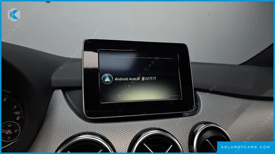 MERCEDES B-CLASS B220