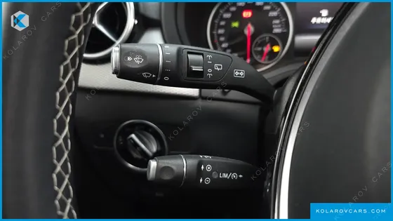MERCEDES B-CLASS B220