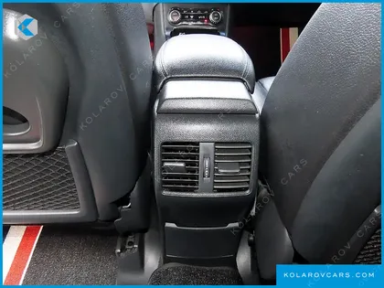 MERCEDES B-CLASS B220