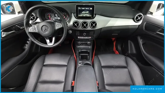 MERCEDES B-CLASS B220