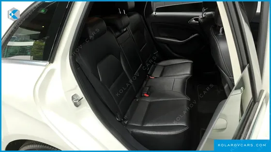 MERCEDES B-CLASS B220
