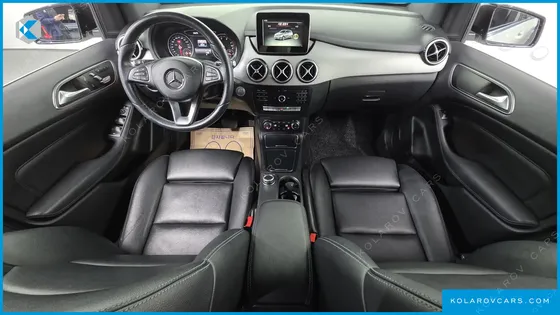 MERCEDES B-CLASS B220