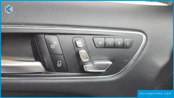 MERCEDES B-CLASS B220