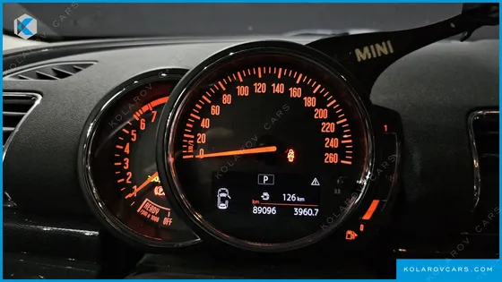 MINI CLUBMAN STANDARD