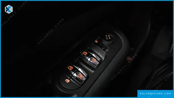 MINI CLUBMAN STANDARD