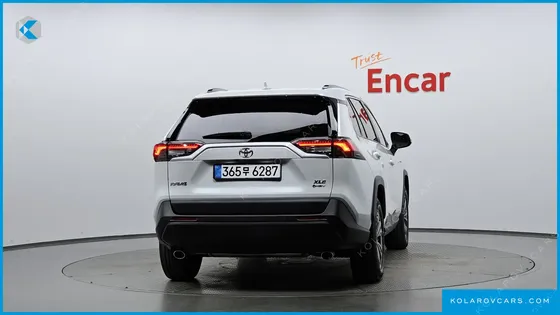 TOYOTA RAV4 2.5 2WD HYBRID XLE