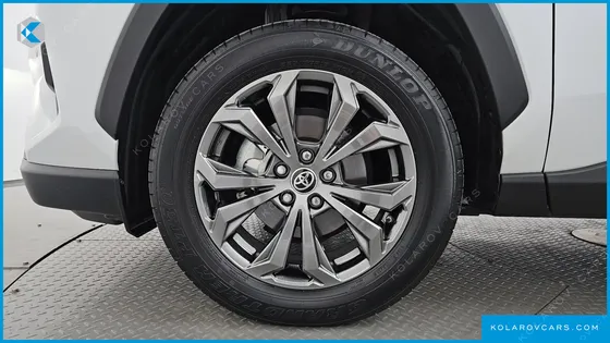 TOYOTA RAV4 2.5 2WD HYBRID XLE