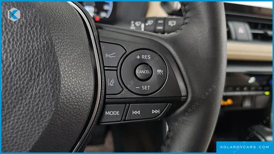 TOYOTA RAV4 2.5 2WD HYBRID XLE