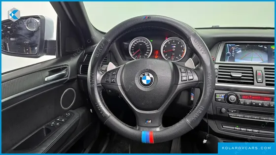 BMW X6M 4.4
