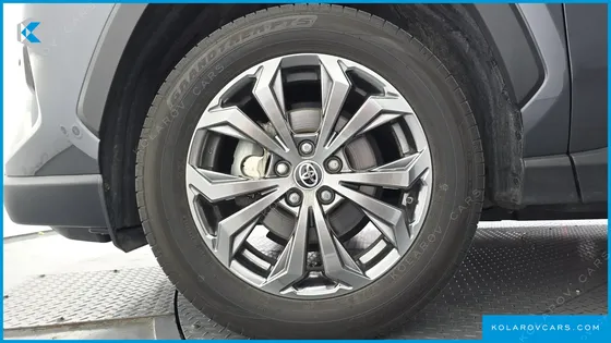 TOYOTA RAV4 2,5 4WD HYBRID LTD
