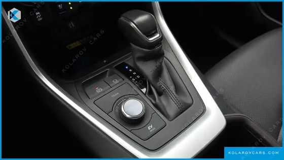 TOYOTA RAV4 2,5 4WD HYBRID LTD