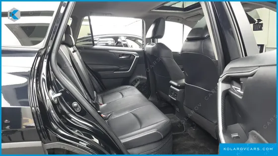 TOYOTA RAV4 2.5 2WD HYBRID XLE