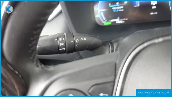 TOYOTA RAV4 2.5 2WD HYBRID XLE