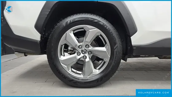 TOYOTA RAV4 2.5 4WD HYBRID