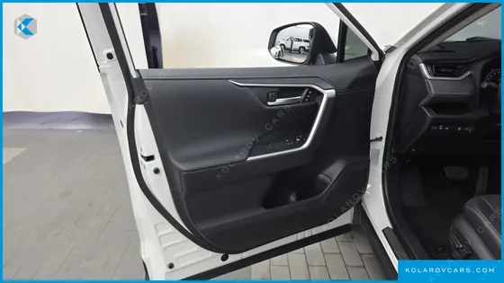 TOYOTA RAV4 2.5 4WD HYBRID