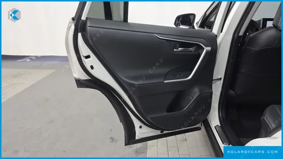 TOYOTA RAV4 2.5 4WD HYBRID