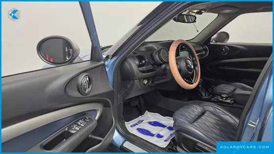 MINI CLUBMAN DOMINICK EDITION