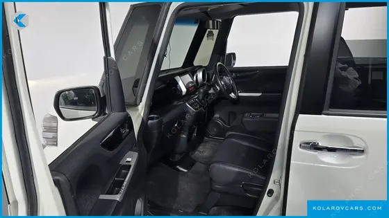 HONDA N-BOX 0.6 2WD