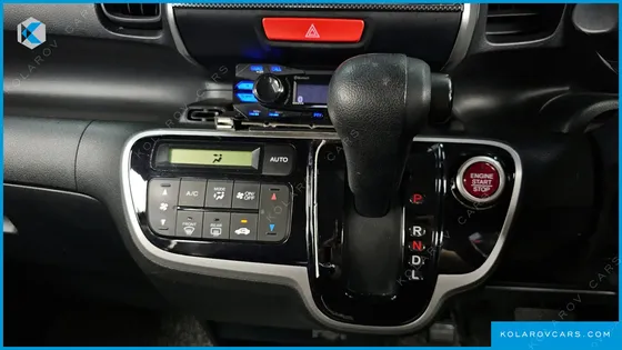 HONDA N-BOX 0.6 2WD
