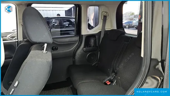HONDA N-BOX 0.6 2WD
