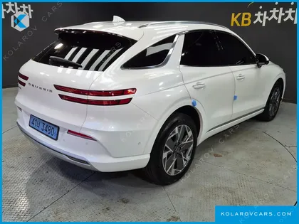 GENESIS GV70 E-AWD